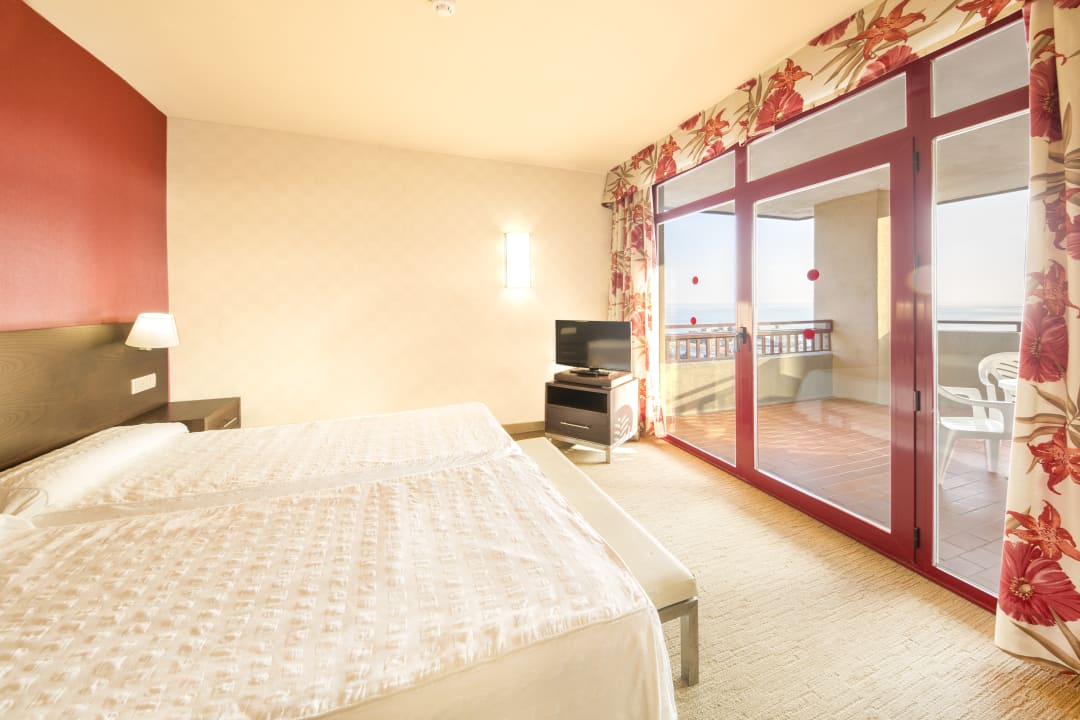 Zimmer Las Palmeras Affiliated by FERGUS