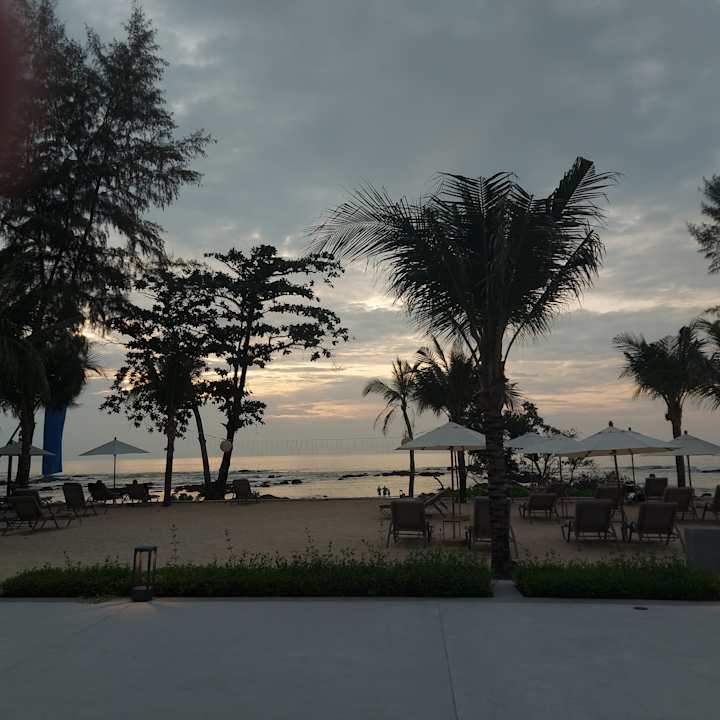 Strand The Little Shore Khao Lak by Katathani