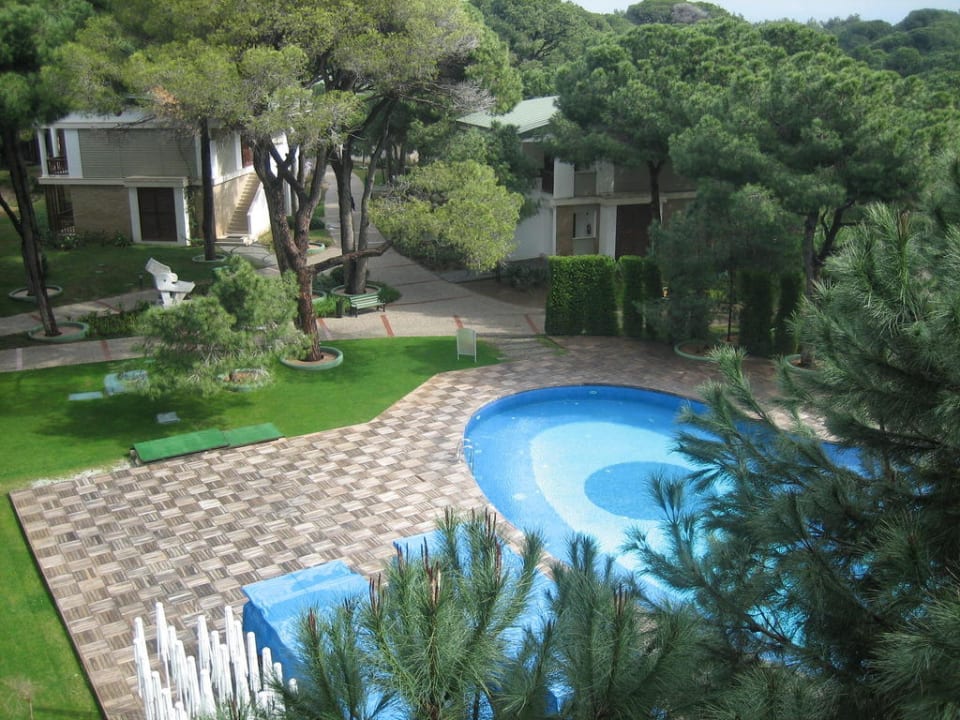 Overlooking relax pool Voyage Belek Golf & Spa