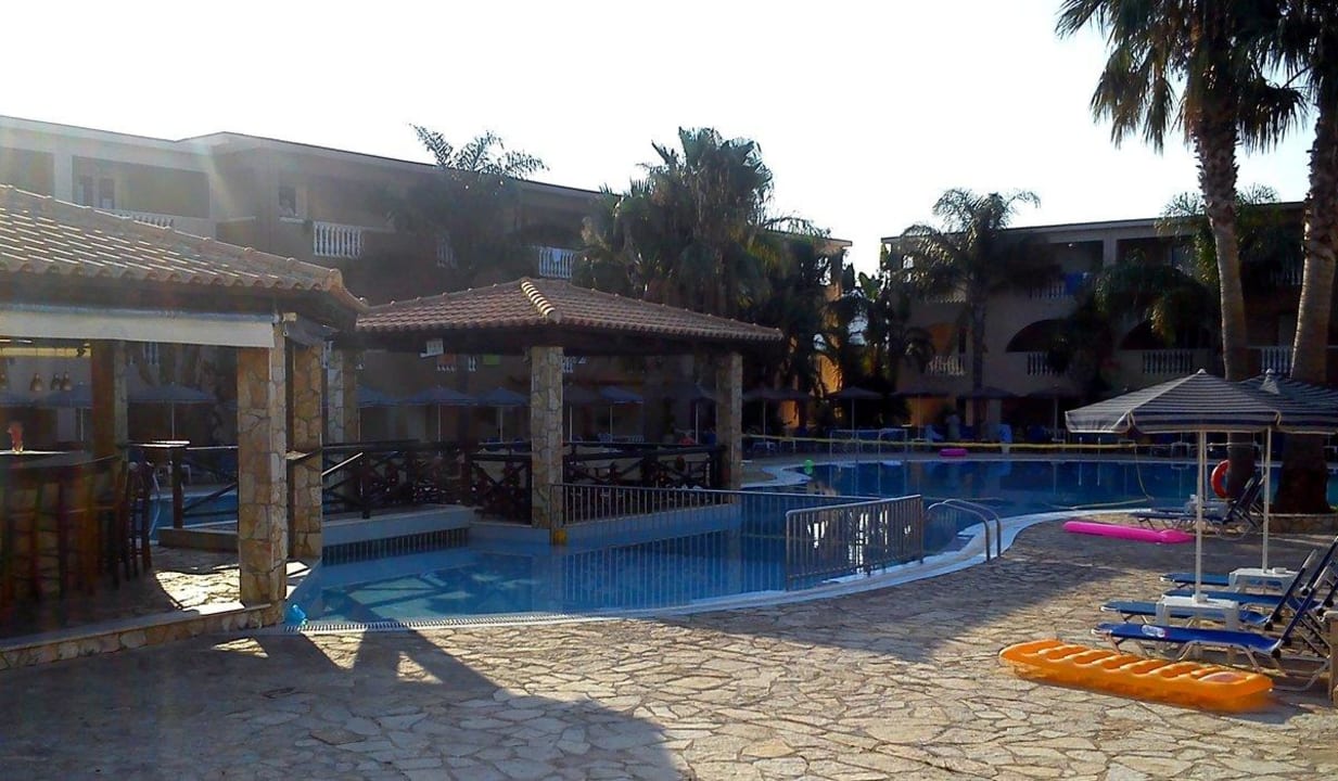 Basen Hotel Zante Village