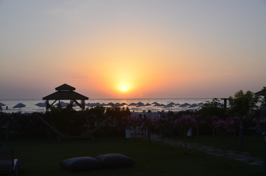 Sonnenuntergang Grand Belish Resort Hotel & Spa