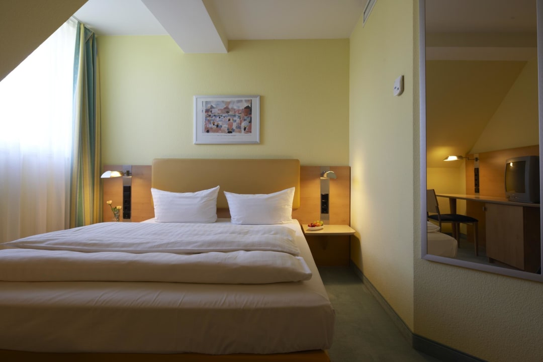 Standard Doppelzimmer TRIBE Düsseldorf