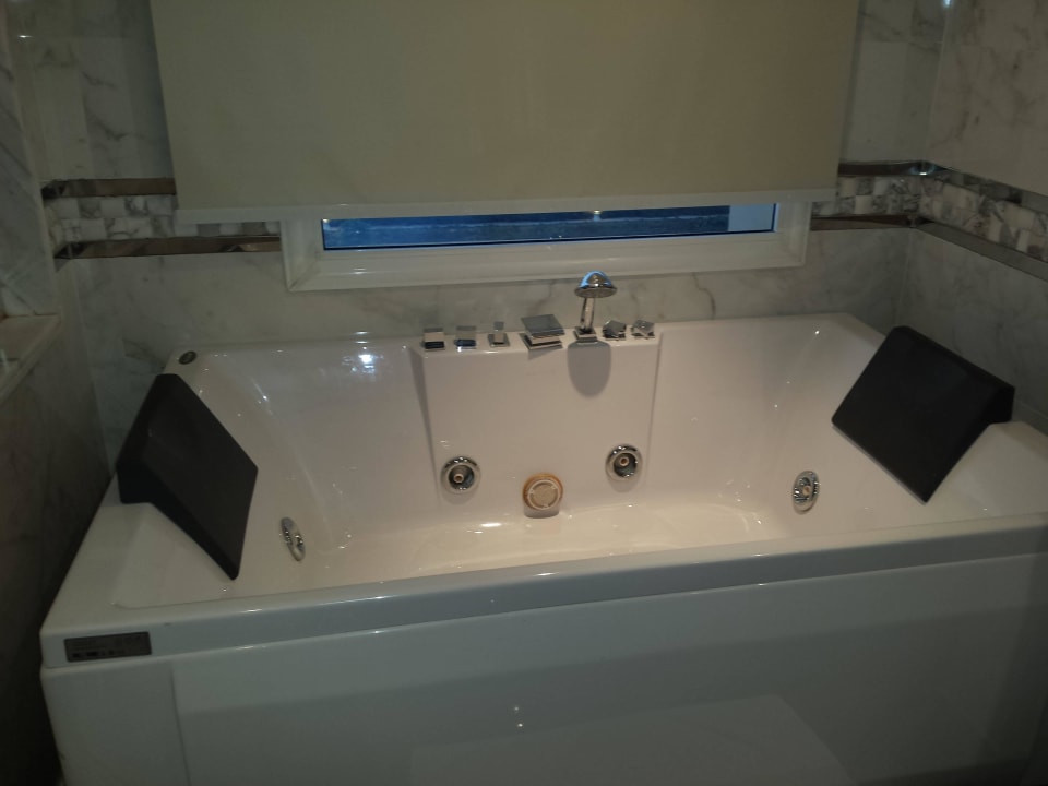 Suite mit Jacuzzi Premier Le Reve Hotel & Spa