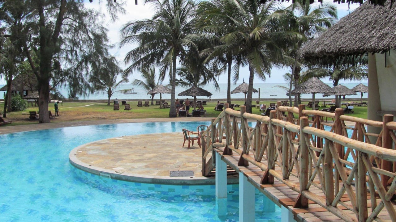 Die 'Raucherinsel' Neptune Village Beach Resort & Spa