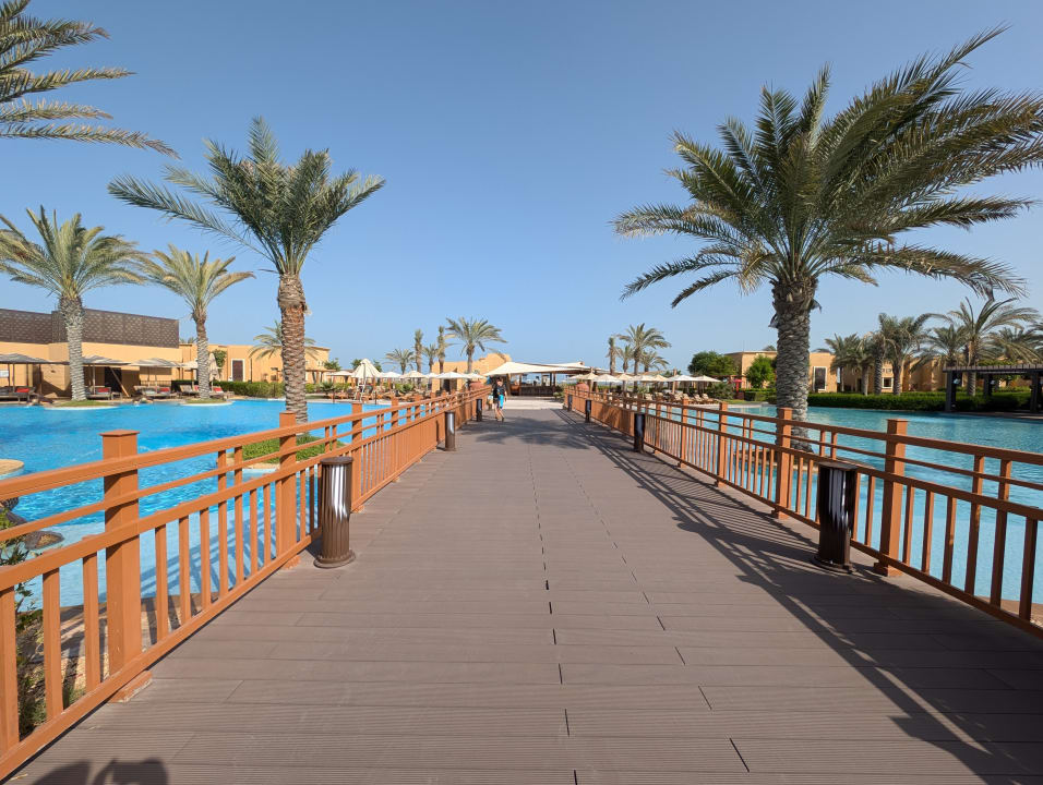 Pool Saadiyat Rotana Resort &  Villas