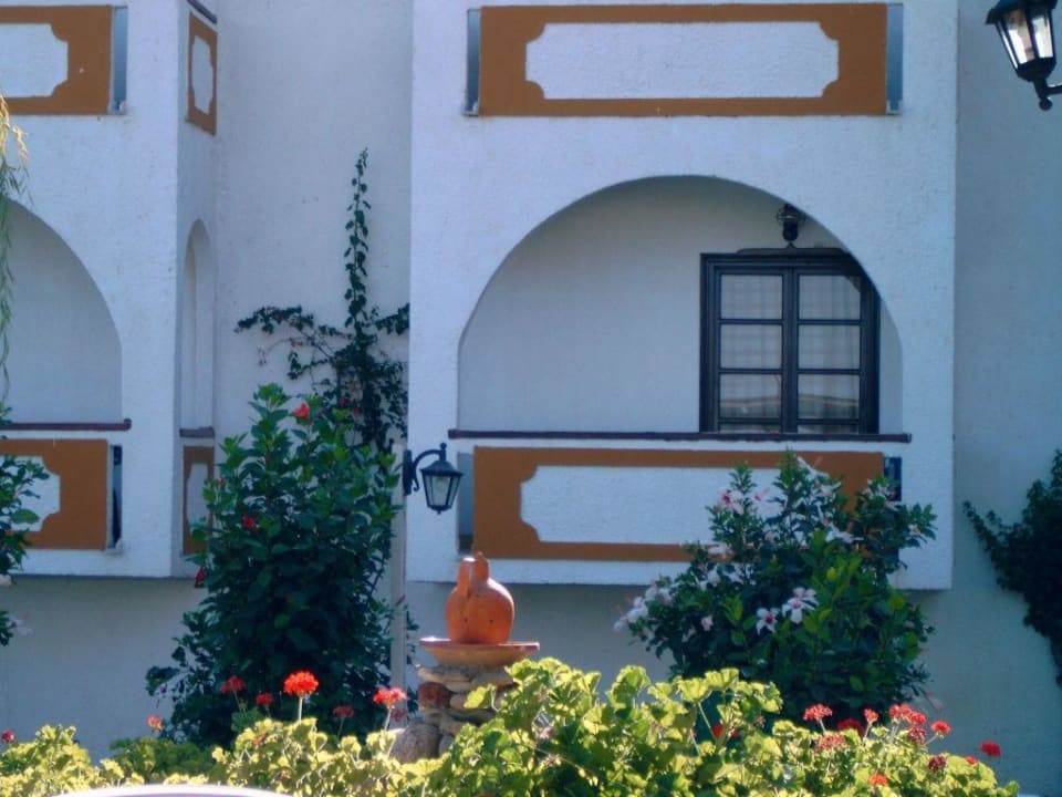 Poolseite des Hotel Hotel Hermes