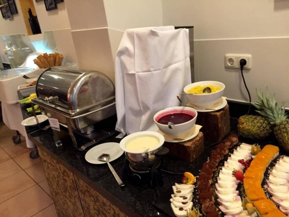 Dessertauswahl Hotel Das Ludwig