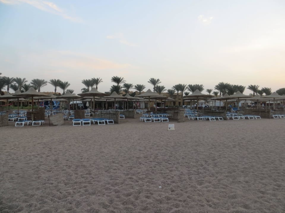 Großer saubere Sandstrand Stella Beach Resort & Spa Makadi Bay
