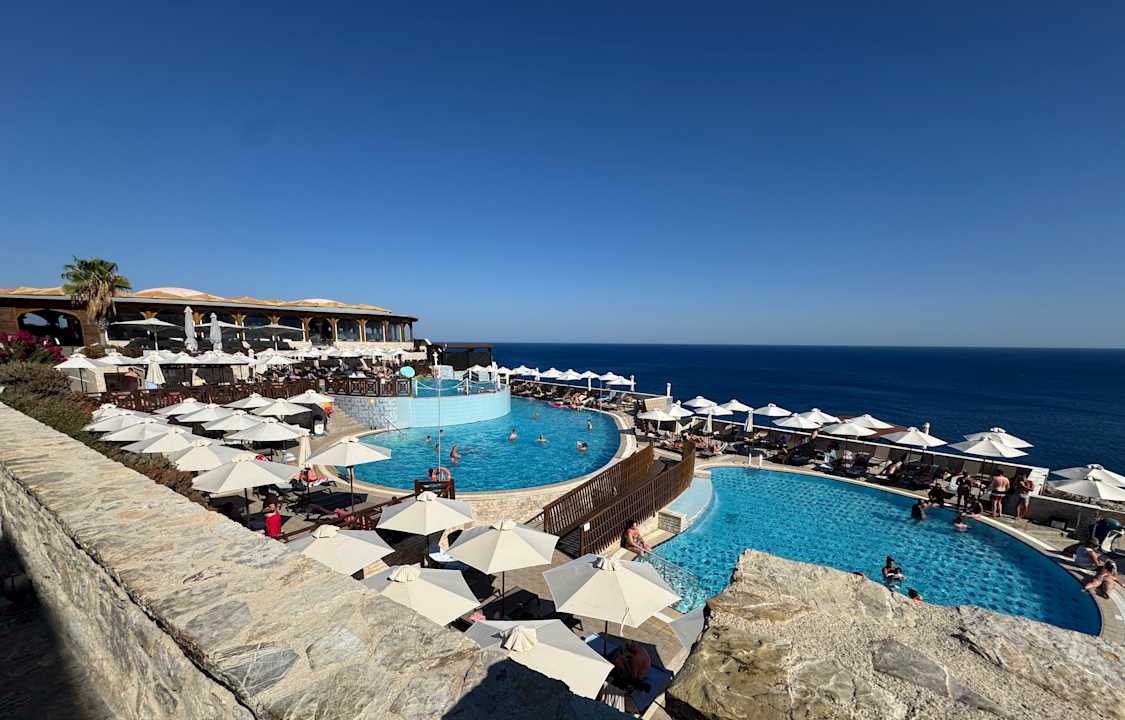 Außenansicht Hotel Kalithea Horizon Royal