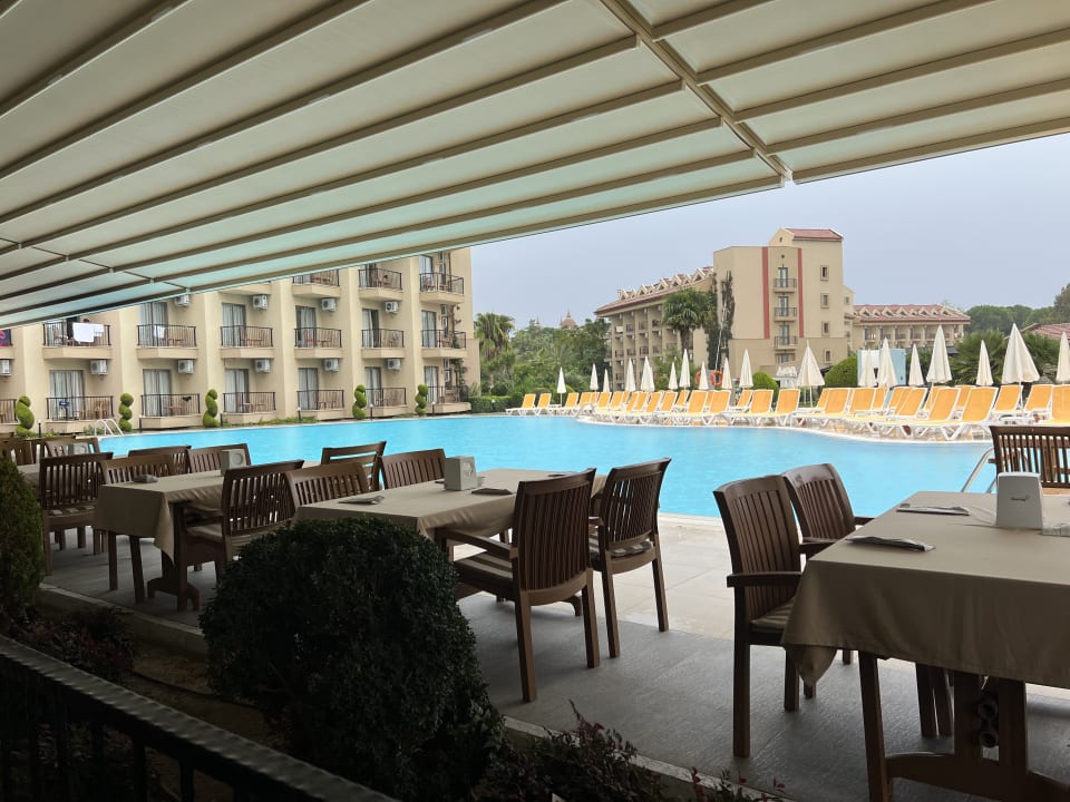 Pool Hotel Victory Resort