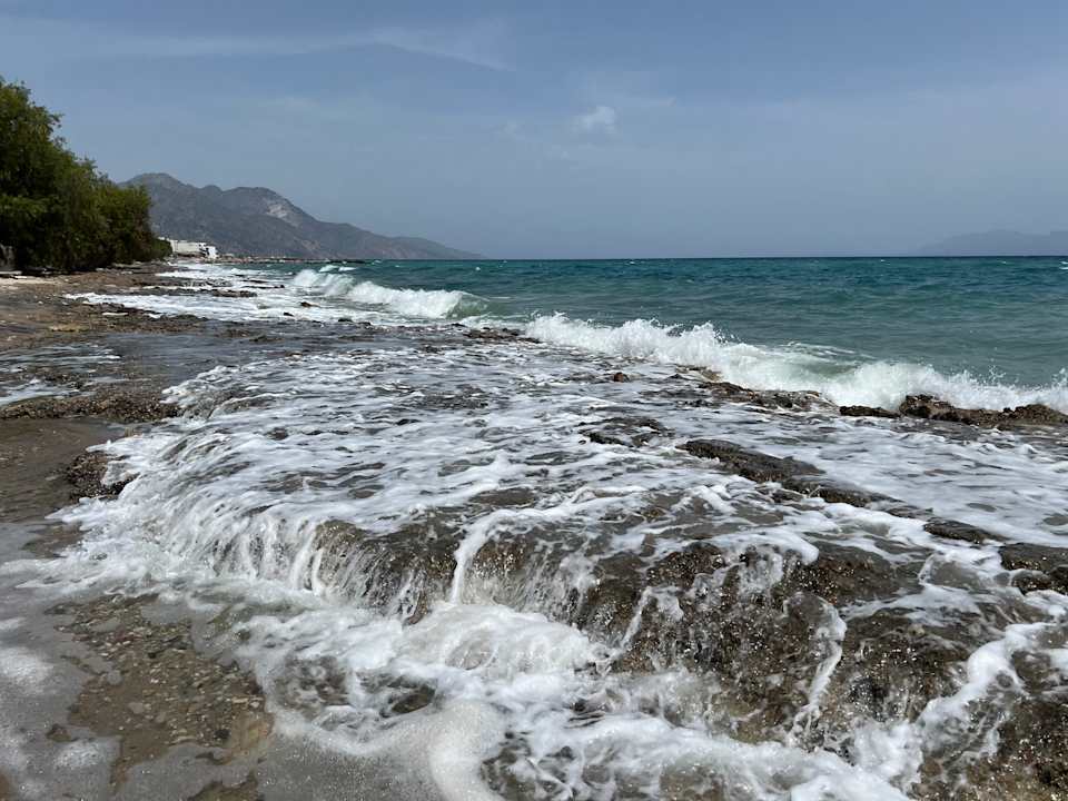 Strand Grand Blue Beach Hotel