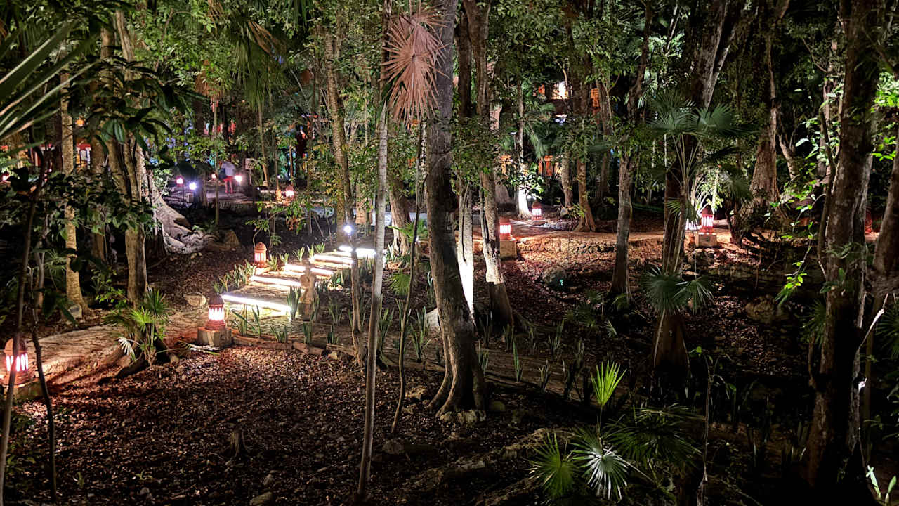 Gartenanlage Iberostar Waves Quetzal