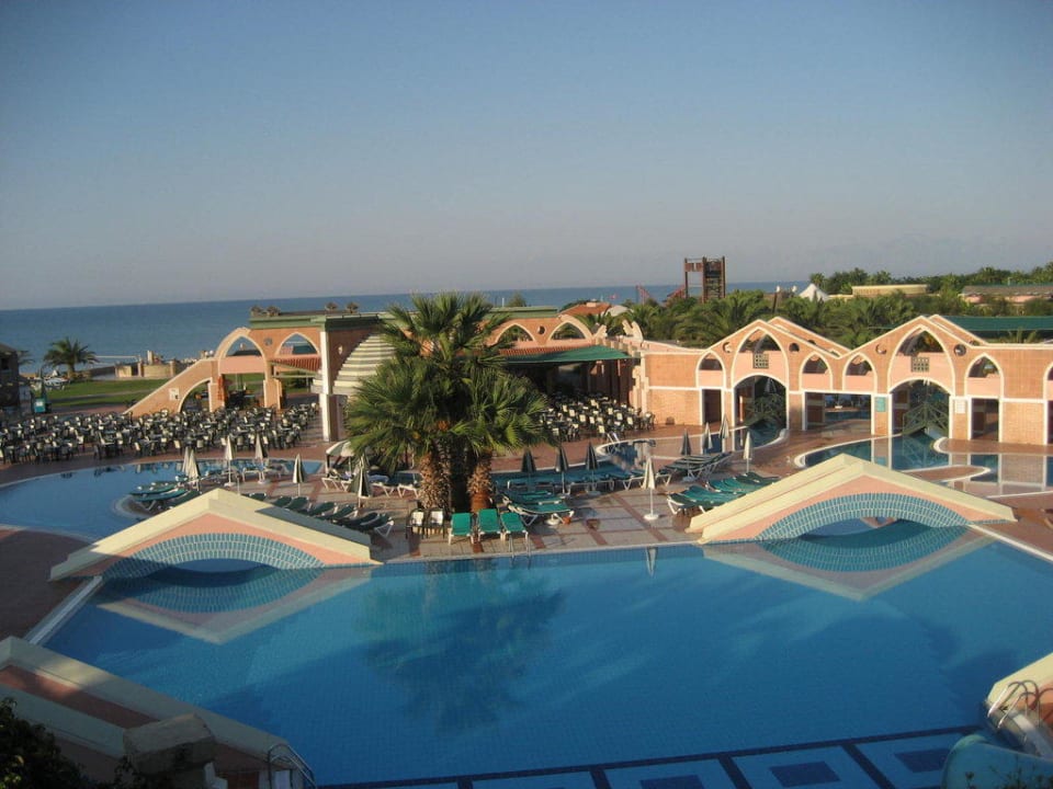 Pool & Pool Bar Megasaray Club Belek