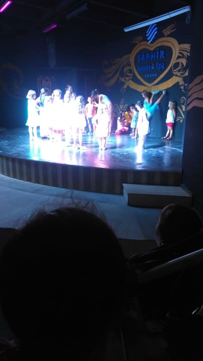 Amphittheater Minidisco Saphir Resort & Spa