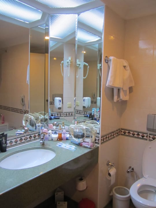 Bad Asteria Family Belek