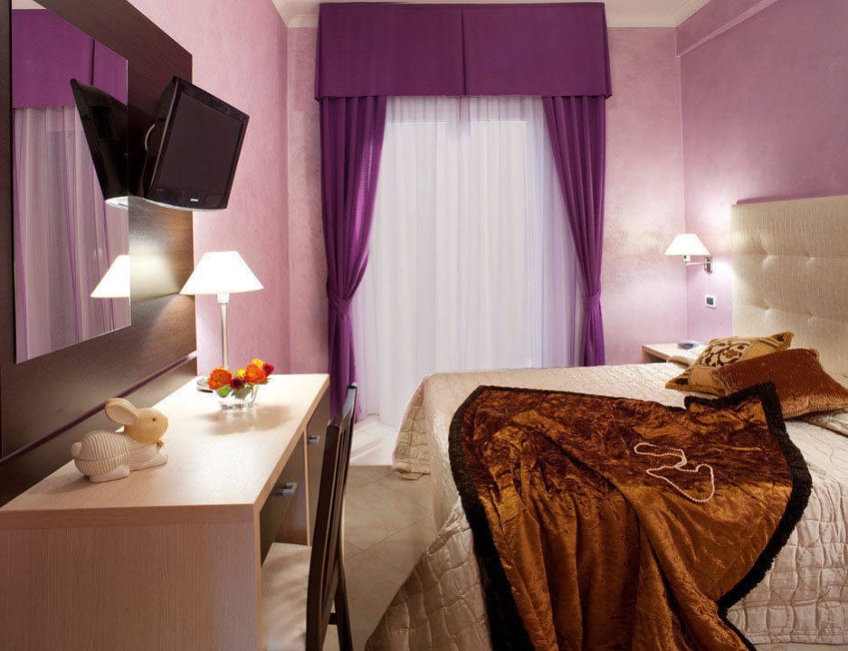 Camera Elegance Hotel Petronio