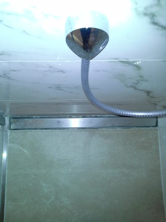 Dusche Royal Teos Thermal Resort Clinic & SPA