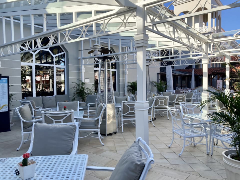 Gastro Hotel Riu Garoe