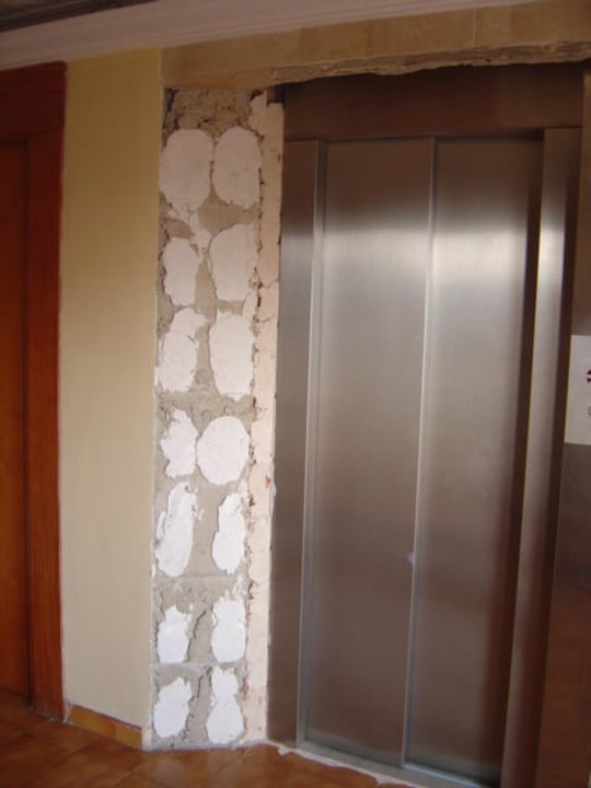 Aufzug Bei Juan Playa Blanca