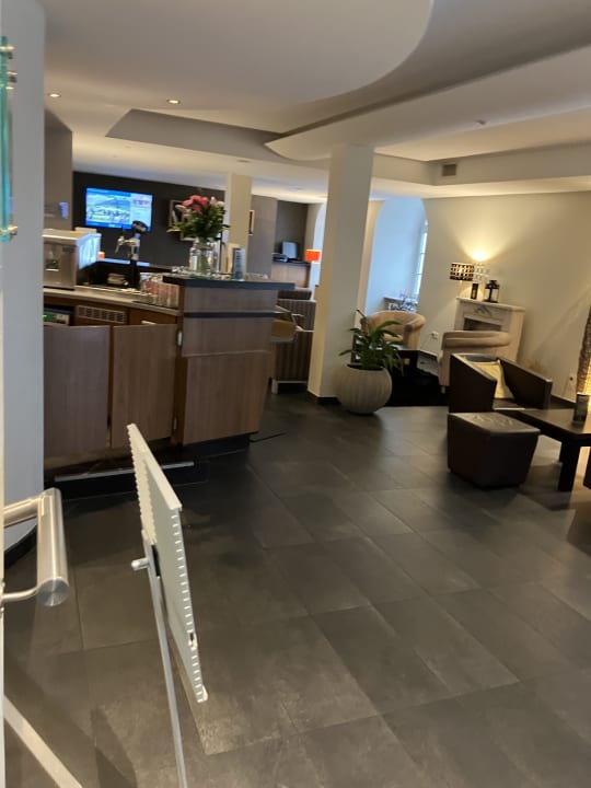 Lobby Hotel Val Vignes