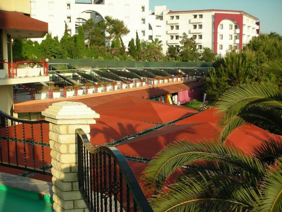Terrassenaussicht Hotel Miramare Beach