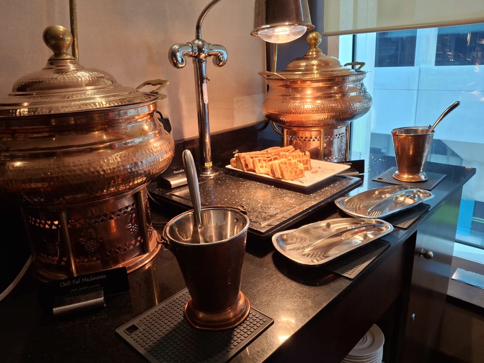 Gastro Rose Rayhaan by Rotana