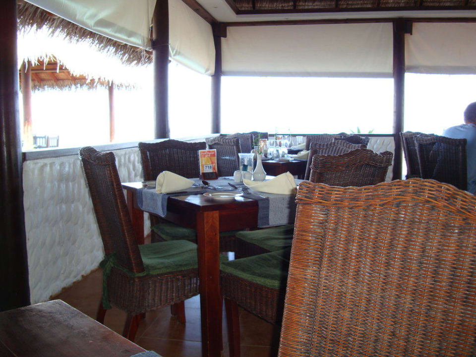 Im Rehendi-Restaurant Cinnamon Dhonveli Maldives