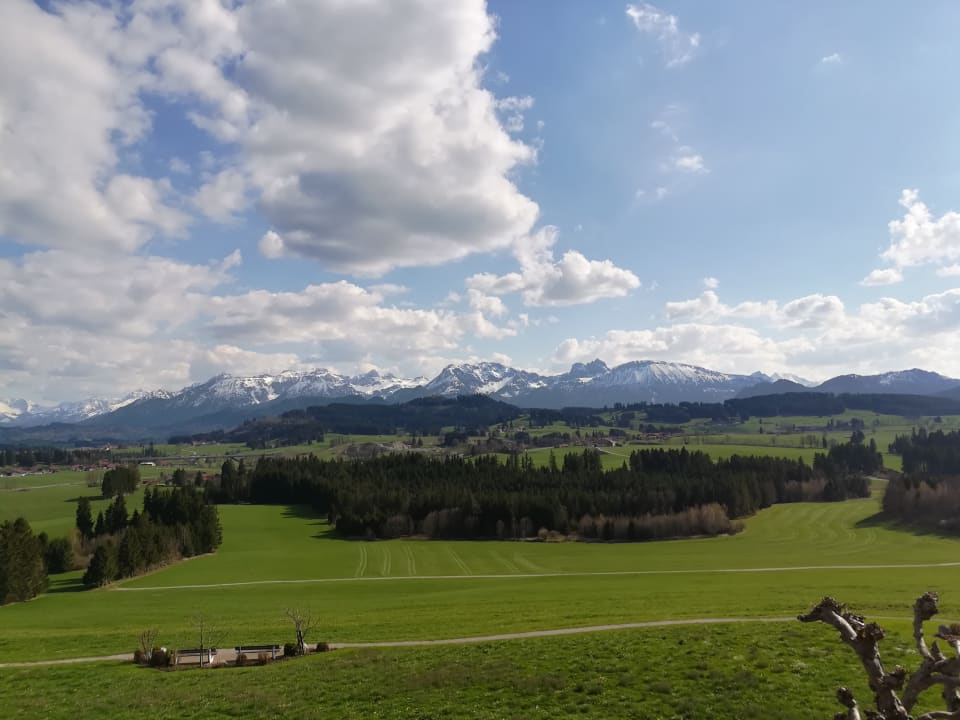Ausblick PANORAMA Allgäu-Spa-Resort