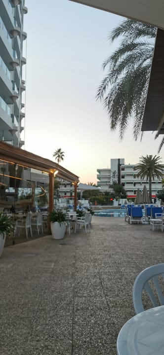 Außenansicht Bull Escorial & Spa