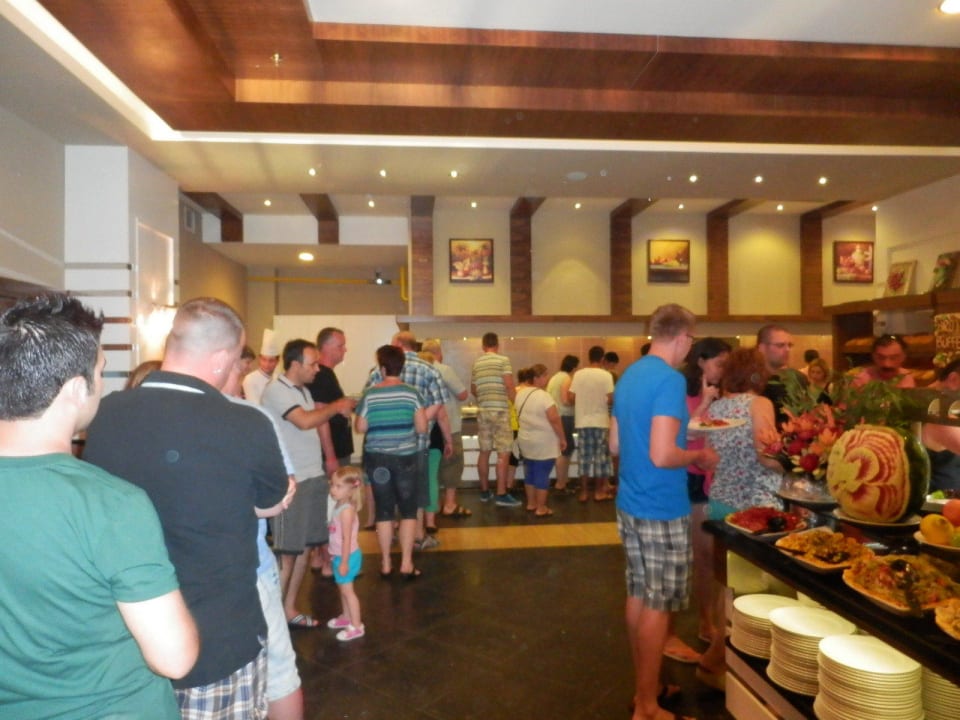 Schlange stehen Dizalya Palm Garden