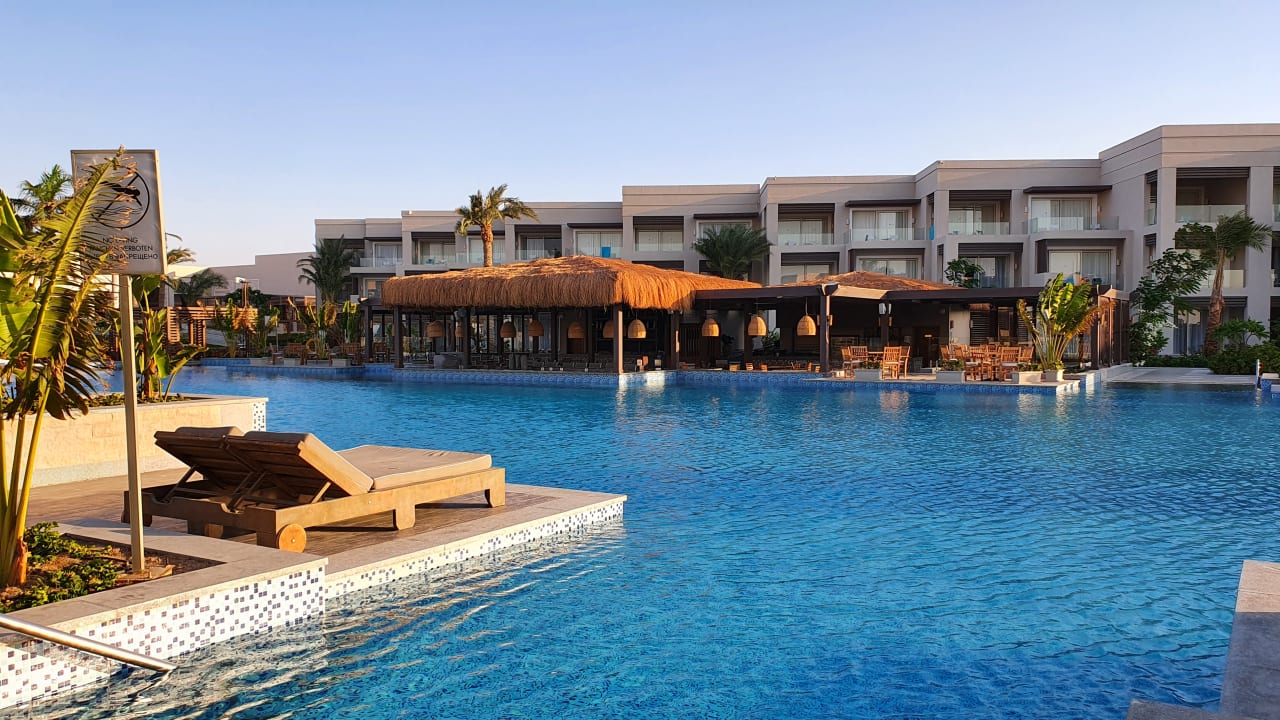 Pool Steigenberger Resort Ras Soma