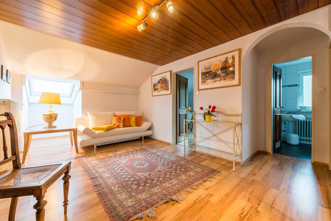 Appartement 9 | Eingangsbereich Hotel Adula