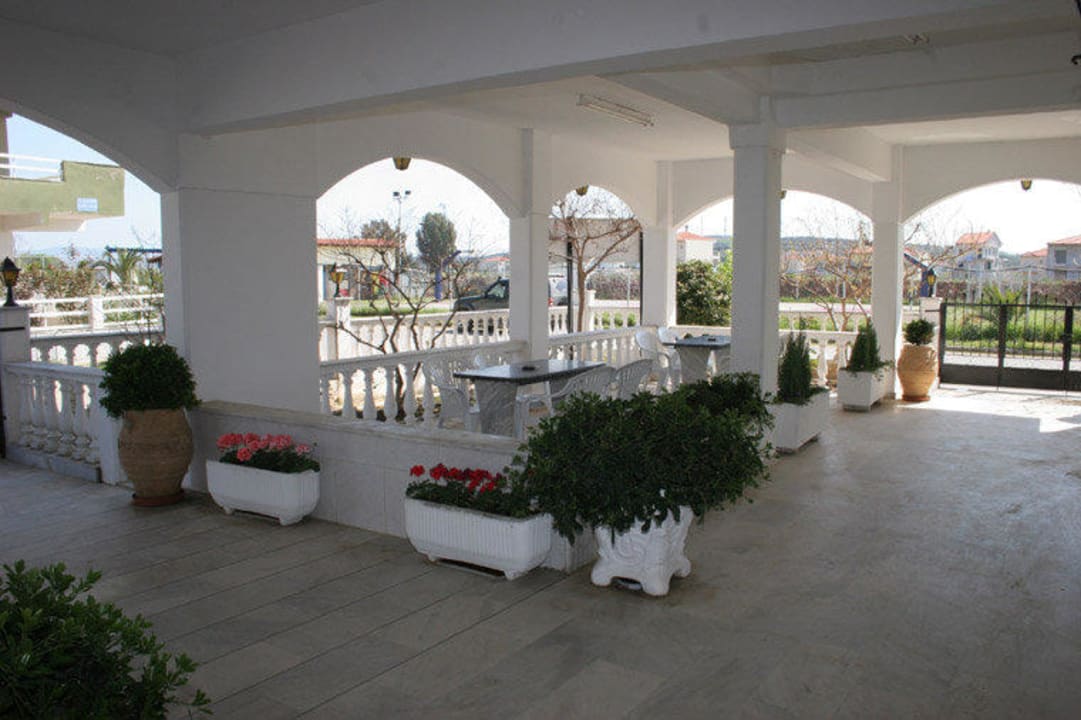 Entrance Apartment Dionisos 4