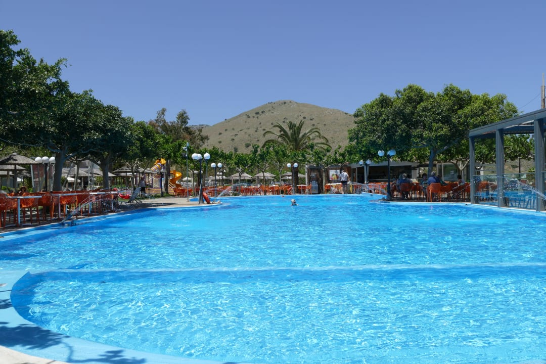 Pool Harmony Boutique Resort