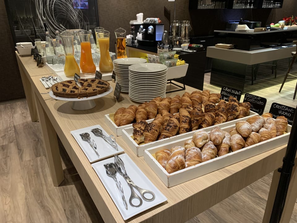 Gastro AC Hotel Bologna by Marriott