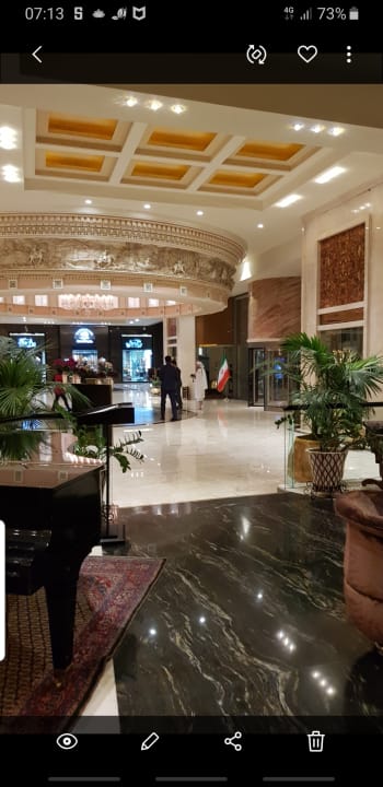 Lobby Espinas Palace Hotel