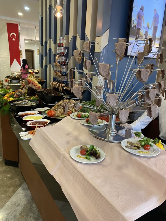 Gastro Saturn Palace Resort Hotel