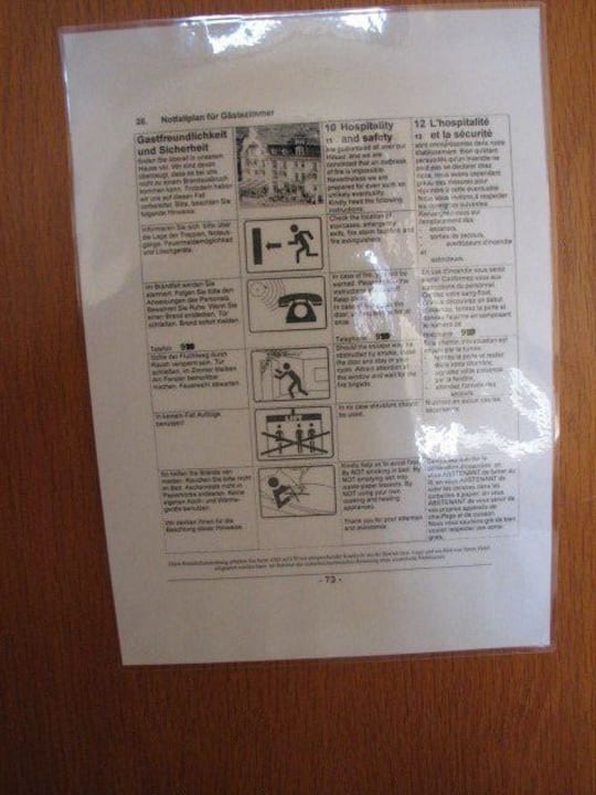 Schild. Hotel Reichskrone