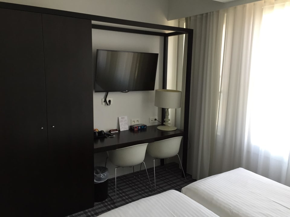 Flat TV Leopold Hotel Ostend