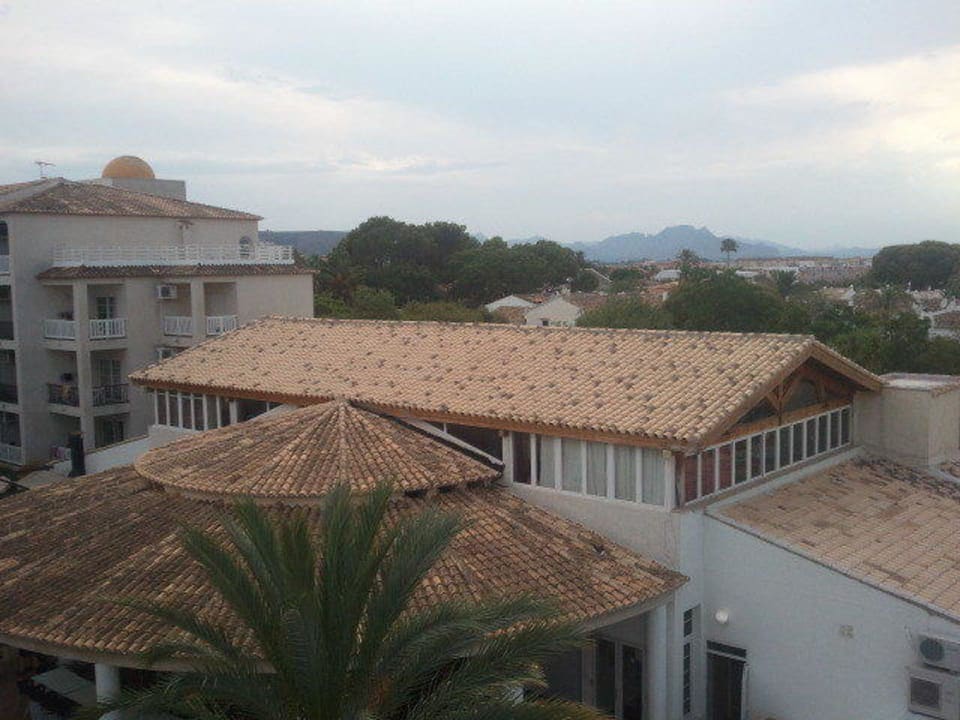 Ausblick Richtung Stadt Ona Ogisaka Garden