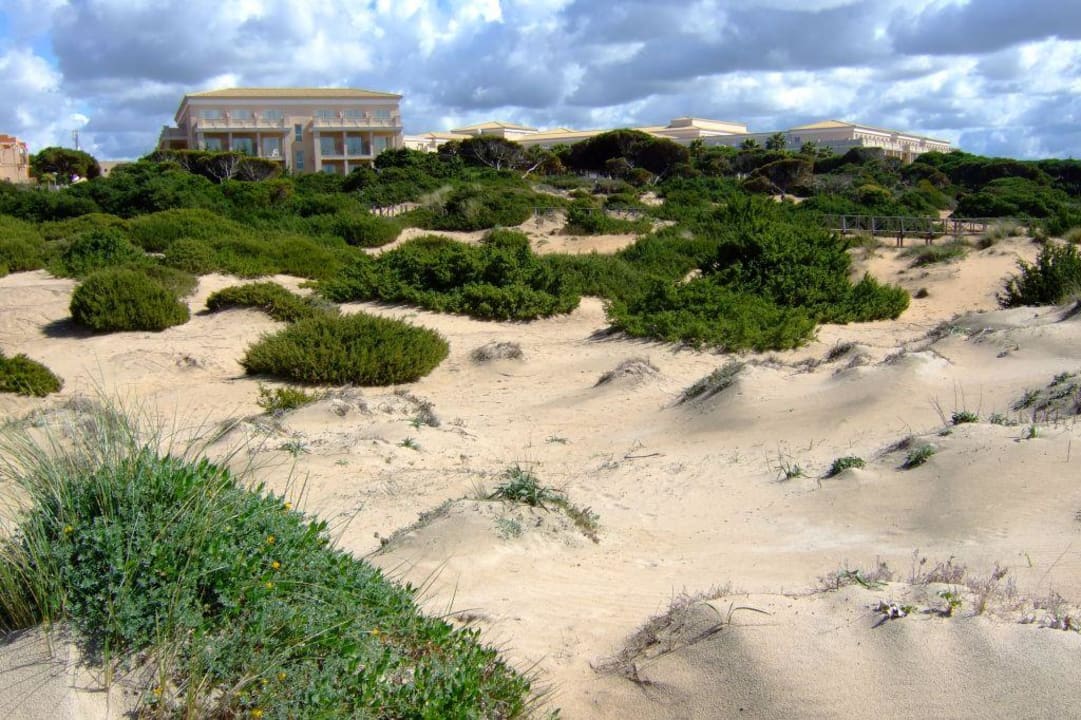 Hotelansicht vom Strand aus Valentin Sancti Petri