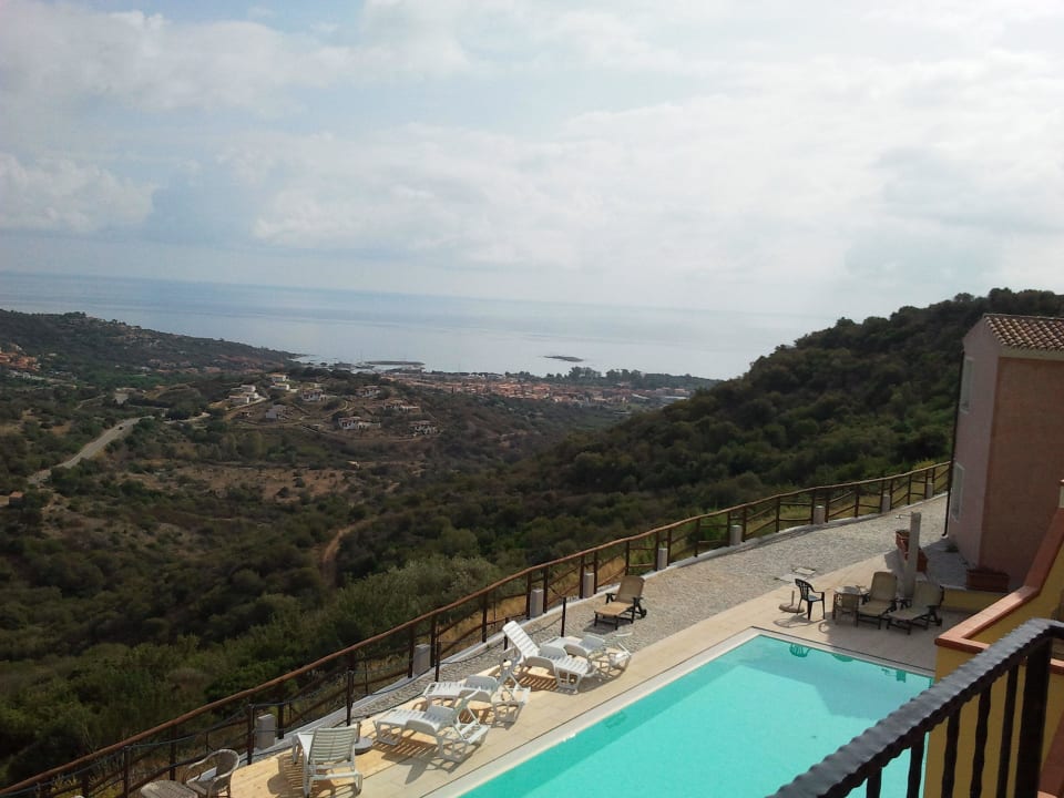 Ausblick vom Zimmer/Balkon Hotel Castello Budoni