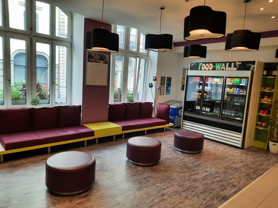 Lobby Hotel ibis Styles Luzern City
