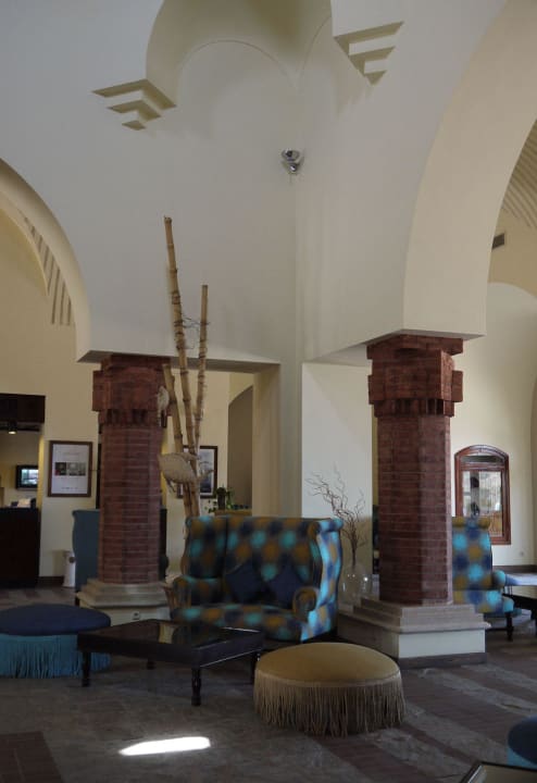 Wunderschöne Lobby mit vielen Sitzgelegenheiten Radisson Blu Resort, El Quseir