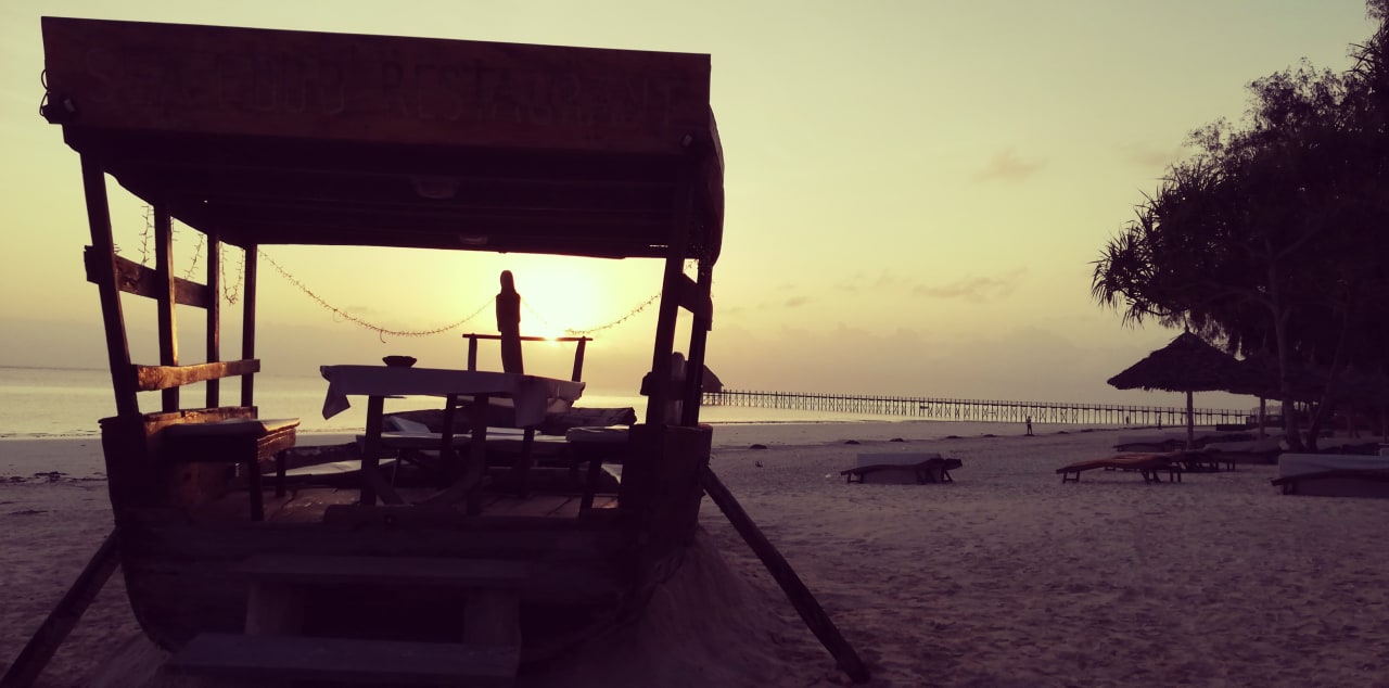 Strand Hotel Kiwengwa Beach Resort