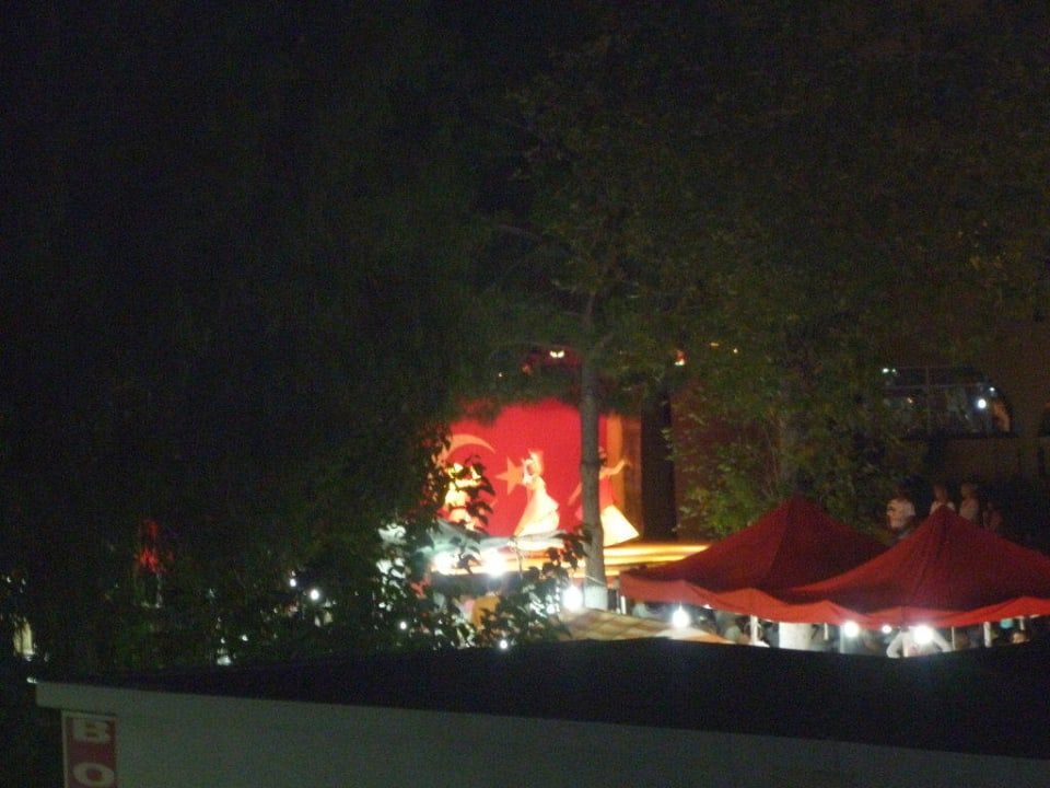 Widok z Clubu Verano na inny hotel Hotel Club Verano