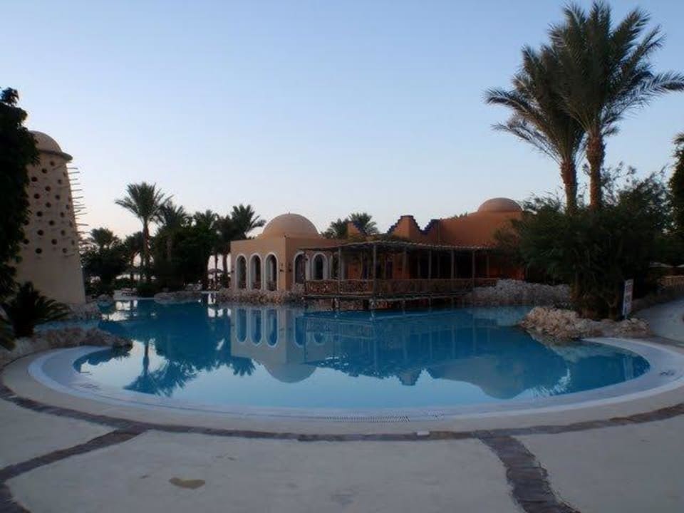 Pool am Morgen Grand Makadi