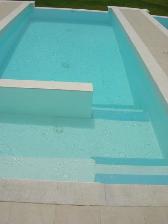 Privatpool mit Jacuzzi Apollo Blue