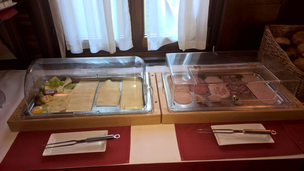 Frühstücksbuffet Hotel am Ruhrufer Business & Golf