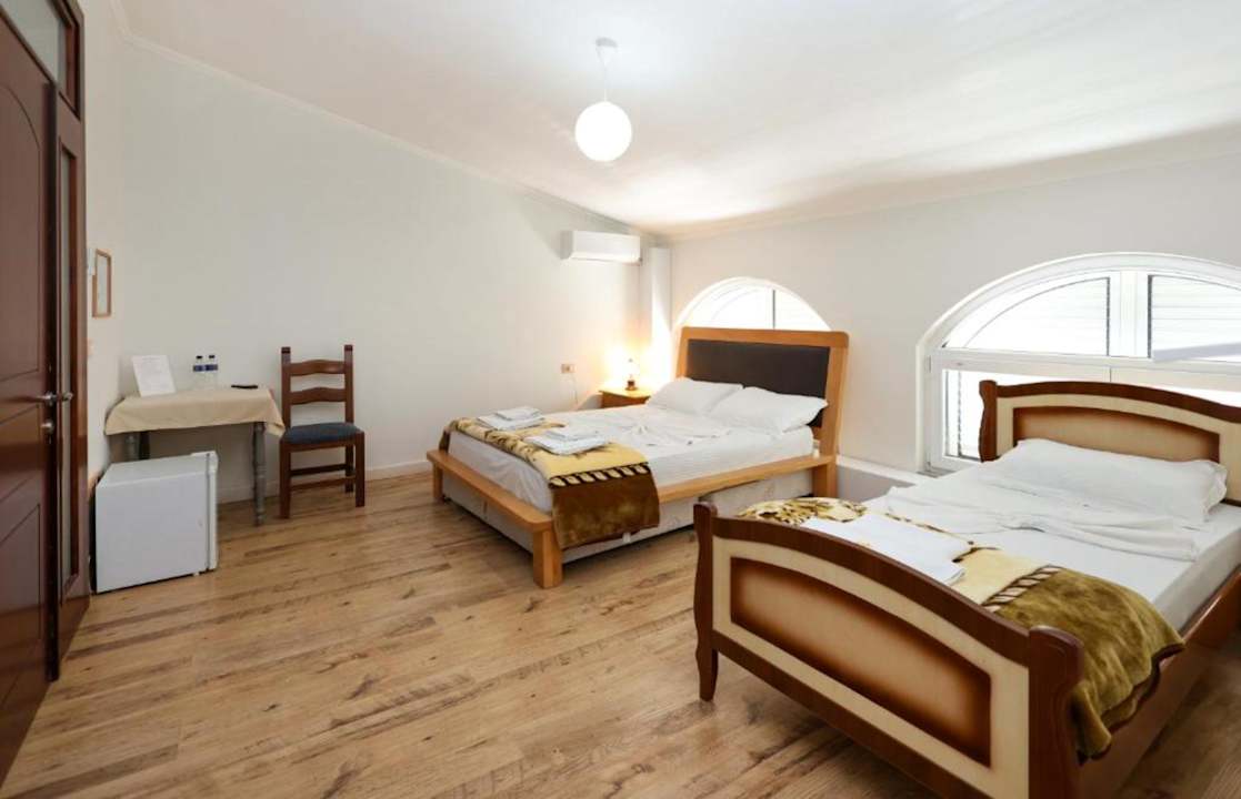 Zimmer Hotel Familja